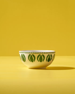 Hand Painted Designs and Colourful Handmade Porcelain Bowls