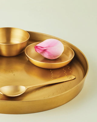 Bahaar Brass Thali Set - Lovedwell